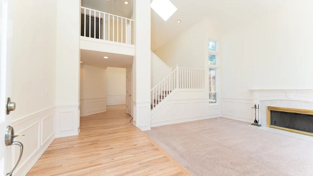 16410 Se 56th Pl - Photo 3 of 25