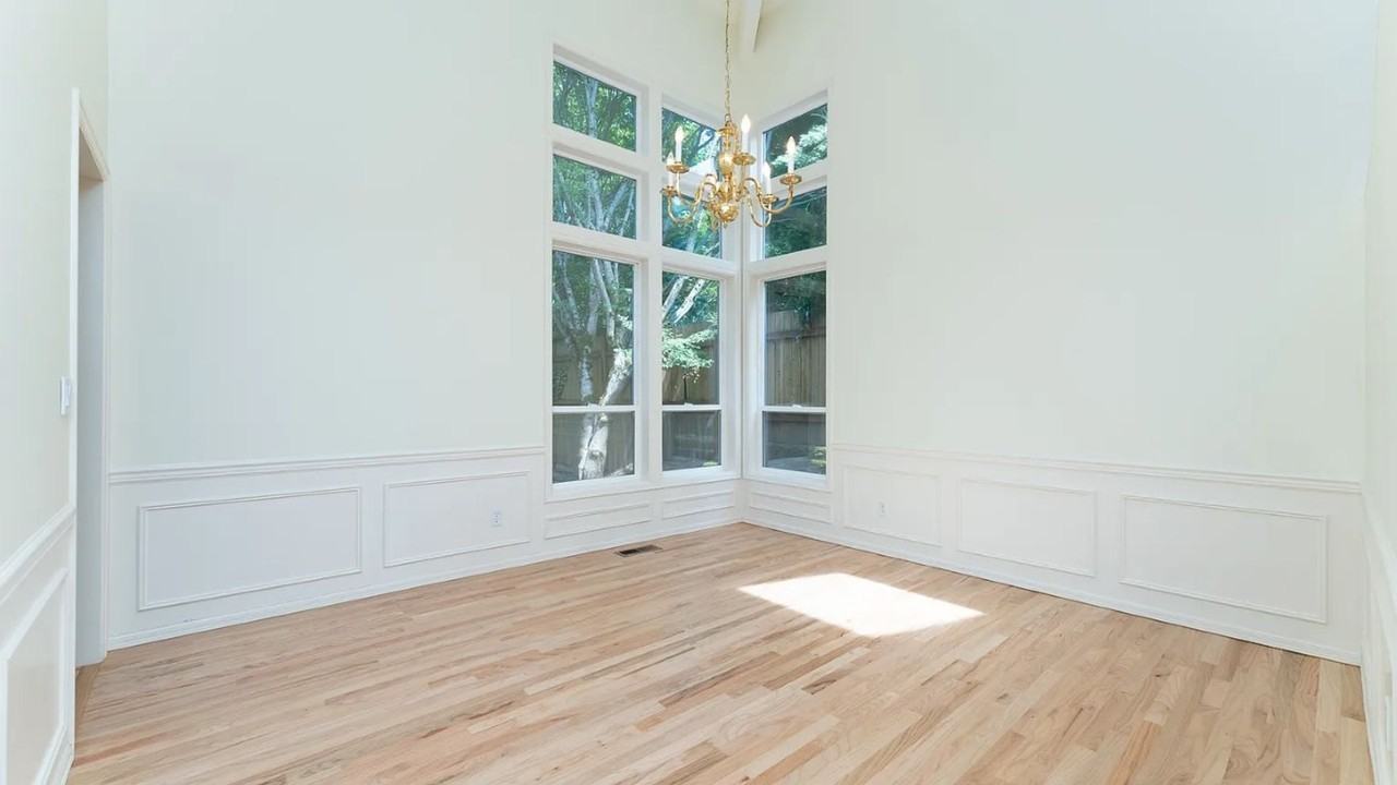 16410 Se 56th Pl - Photo 7 of 25