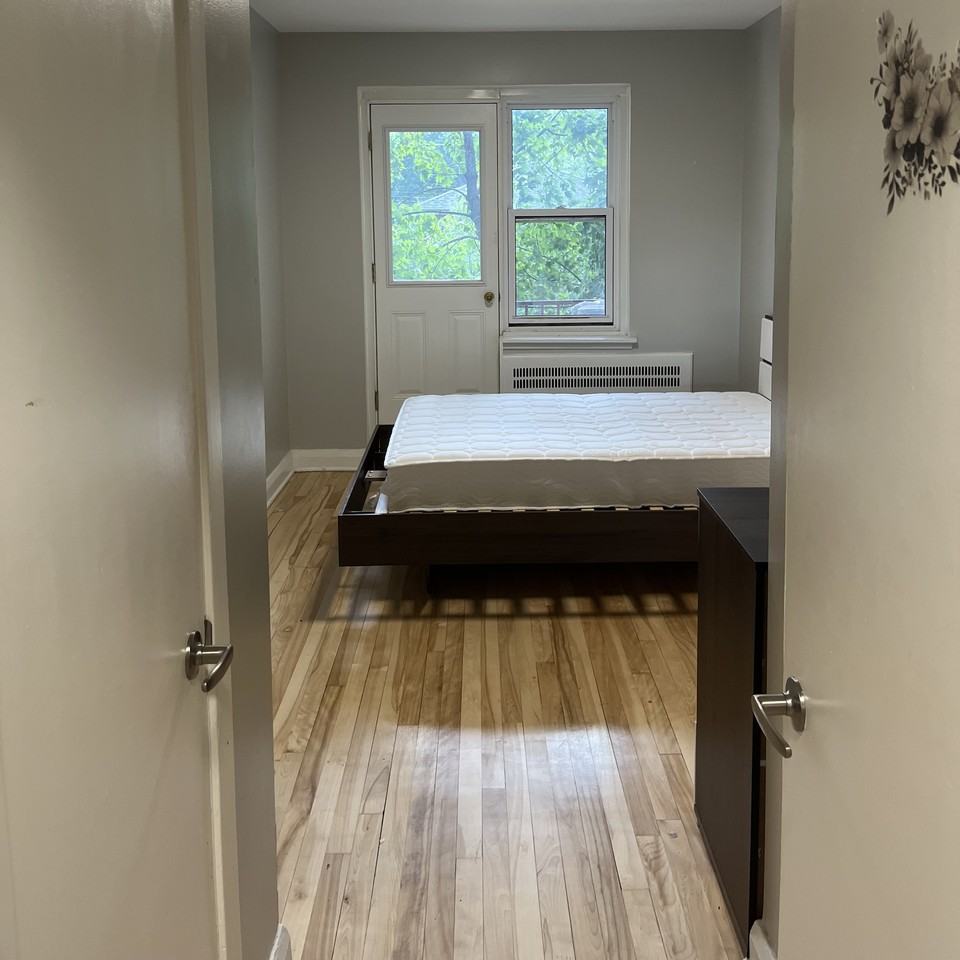4550 Avenue Walkley — photo 2