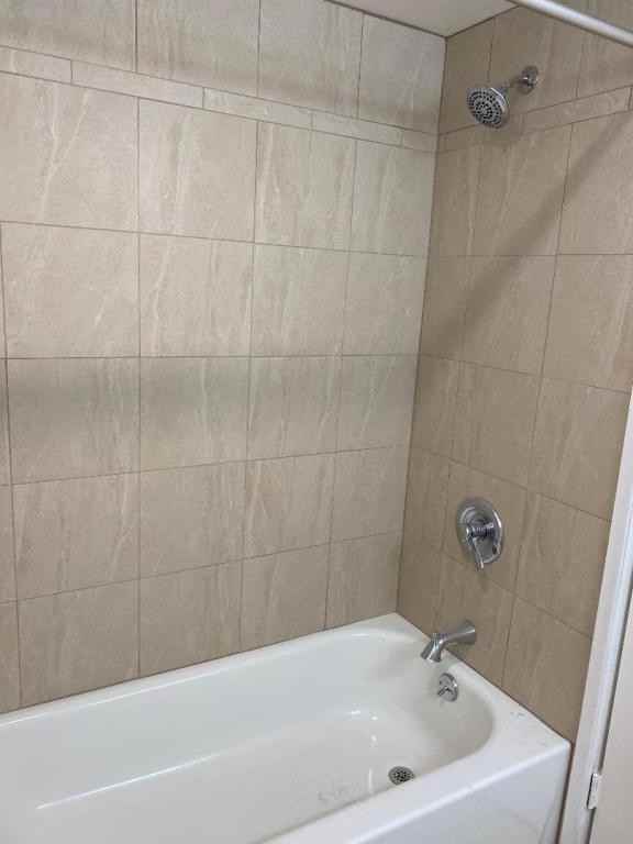 7141 Colbert St - Photo 6 of 8