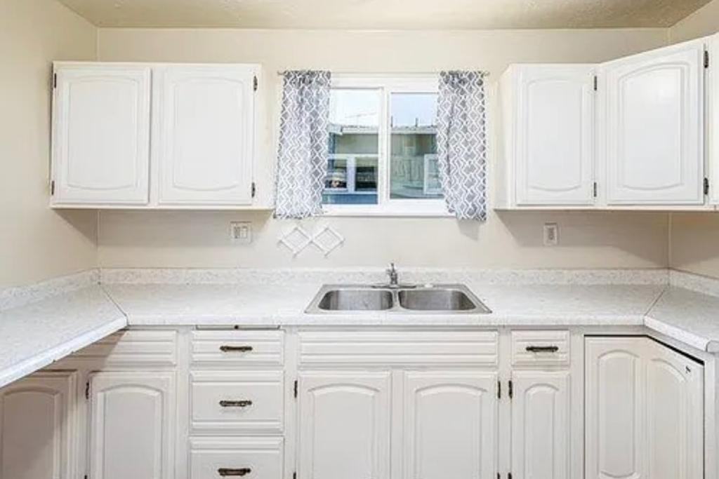 1119 Kentucky St #A - Photo 4 of 8