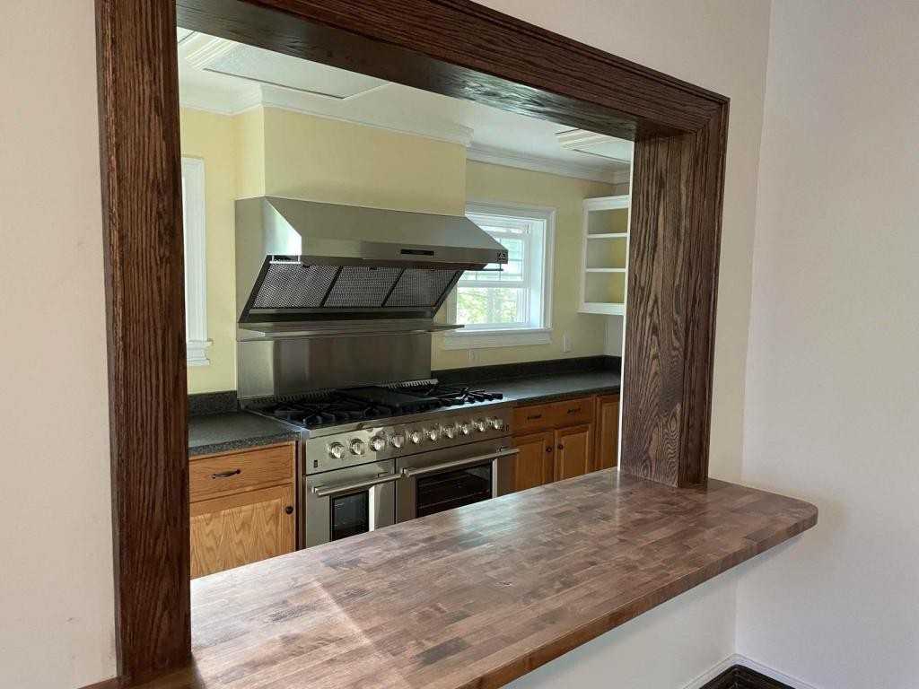 526 Stewart Ave #32 - Photo 5 of 31