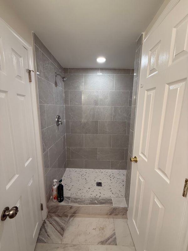 1212 Ware Street Southwest - Photo 3 of 7