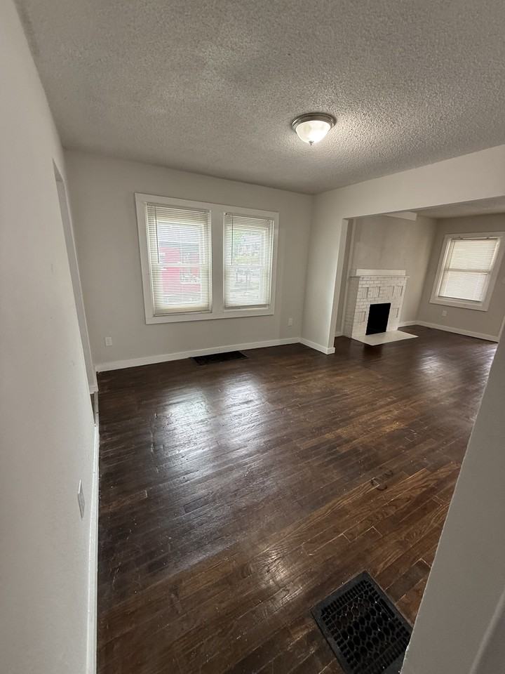 4229 Virginia Avenue #A - Photo 7 of 11