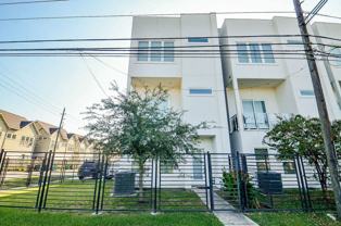 2103 Engelmohr St #G - Photo 1 of 1