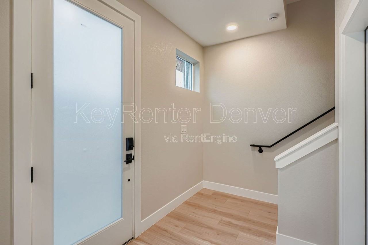 2208 S Albion St #2 - Photo 4 of 21