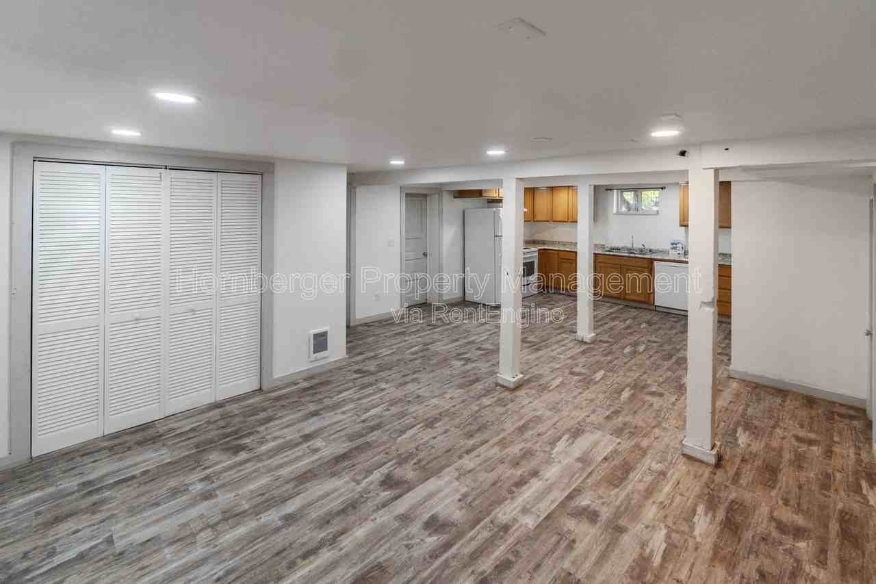 1128 West Jackson Avenue #2 - Photo 2 of 10