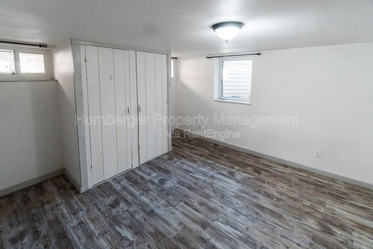 1128 West Jackson Avenue #2 - Photo 6 of 10