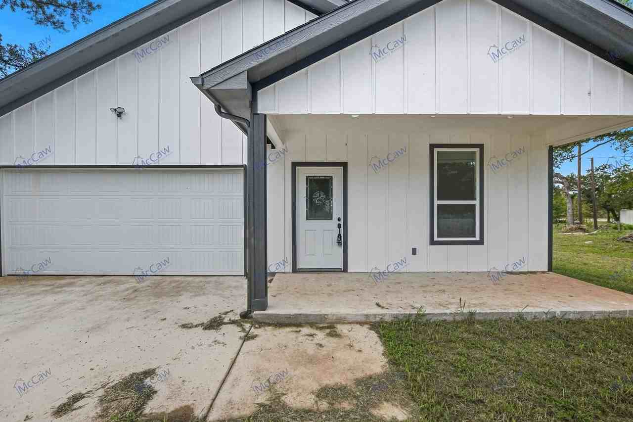 4302 Mountain Hollow Dr - Photo 2 of 21