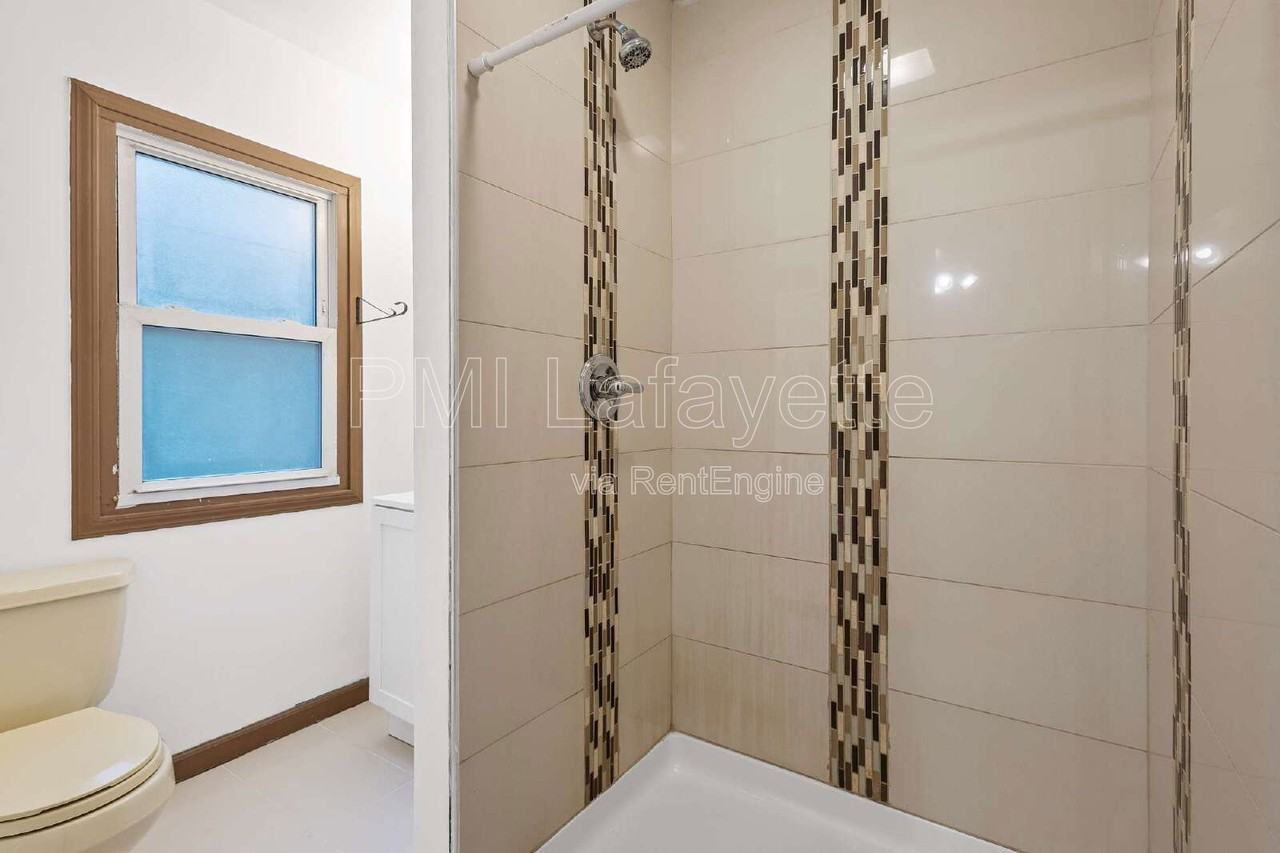 1430 South St - Photo 3 of 8