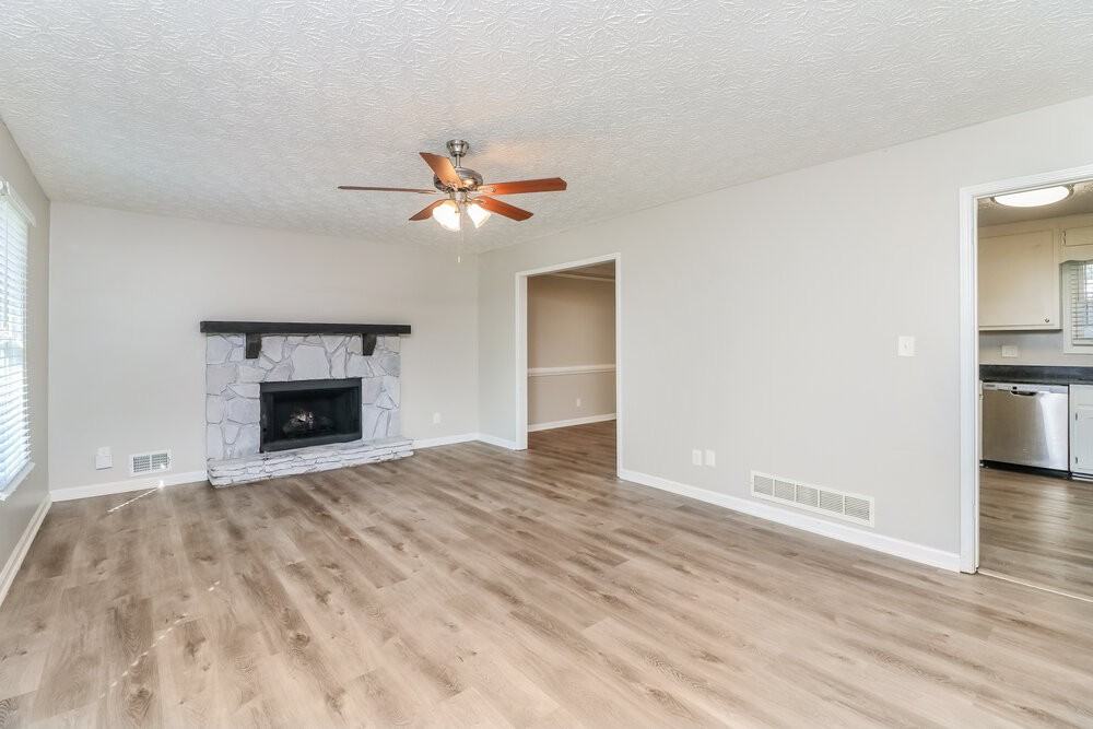 2920 Sandstone Trl Sw - Photo 6 of 17