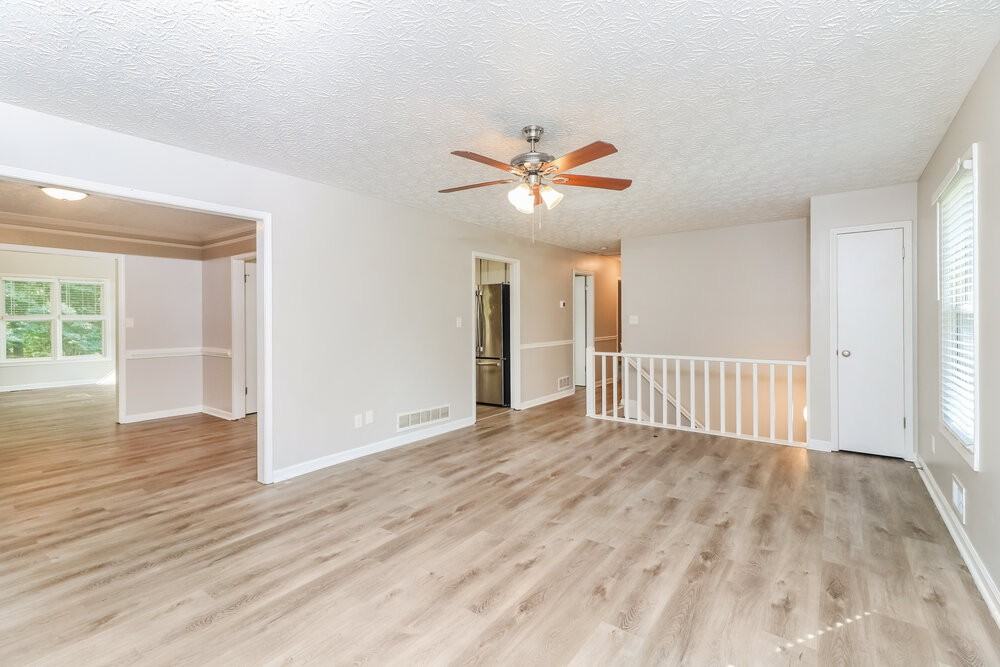 2920 Sandstone Trl Sw - Photo 7 of 17