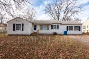 608 Waverly Way - Photo 1 of 1