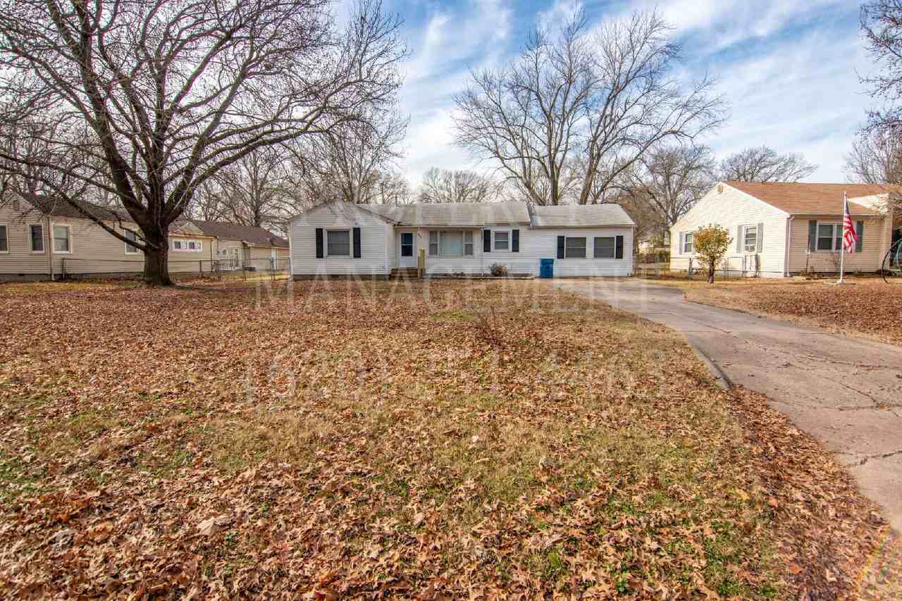 608 Waverly Way - Photo 6 of 28