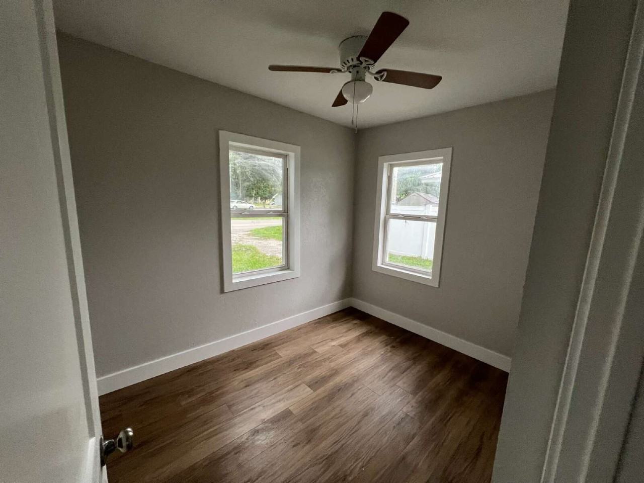 4009 Woodside Avenue - Photo 6 of 16