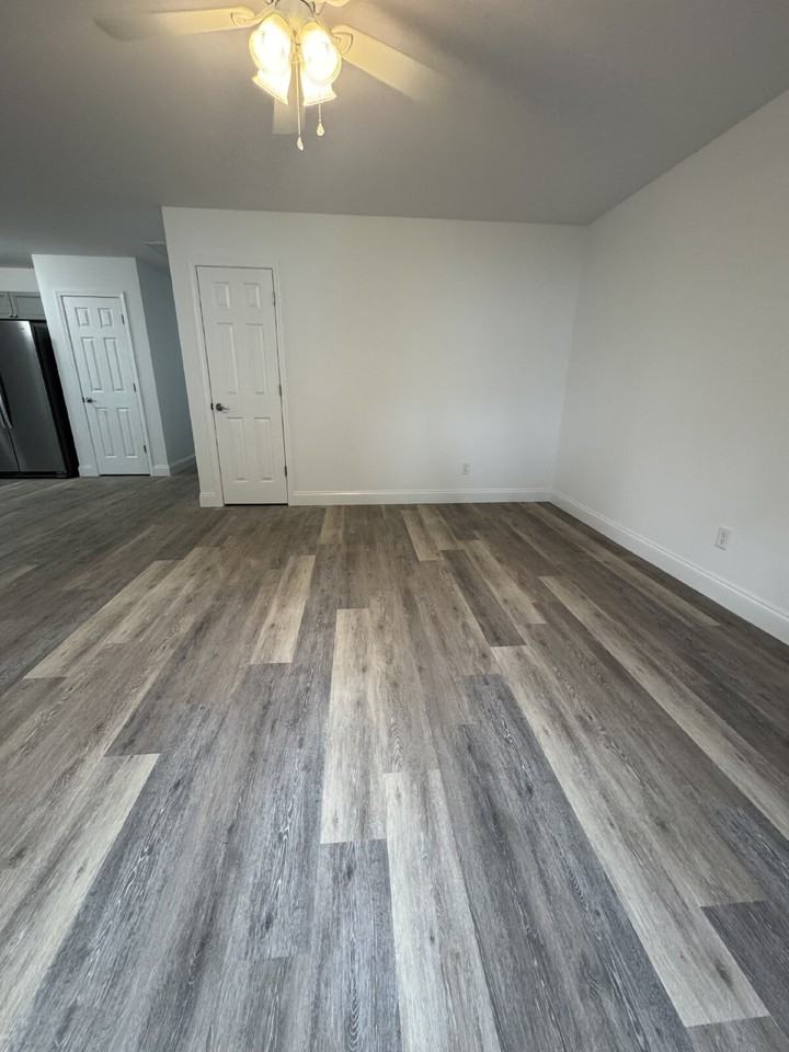 200 Quinn Hill Ln - Photo 3 of 15