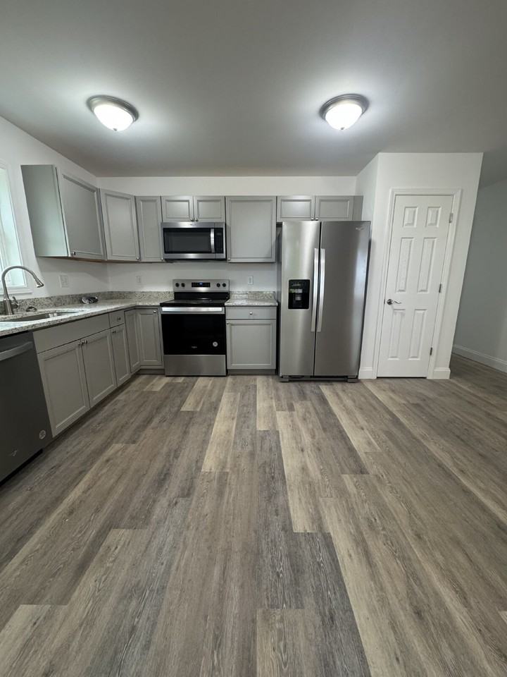 200 Quinn Hill Ln - Photo 5 of 15