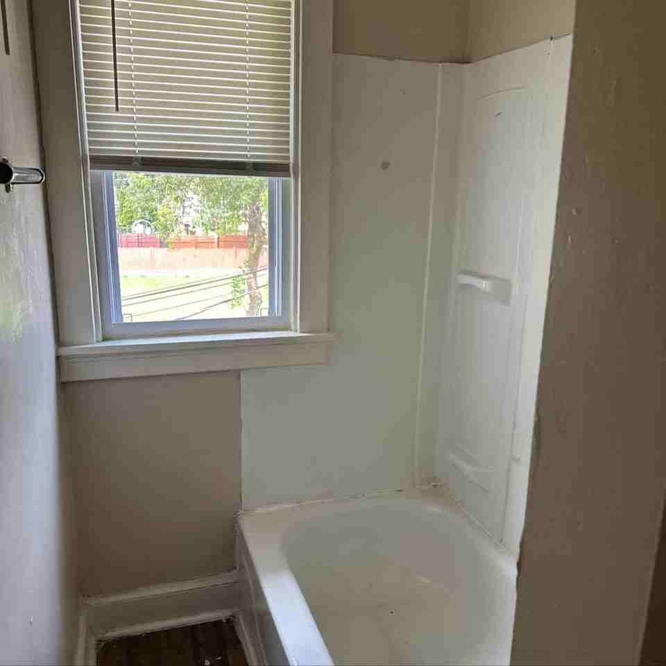 2500 S 7th St #4 - Photo 4 of 14