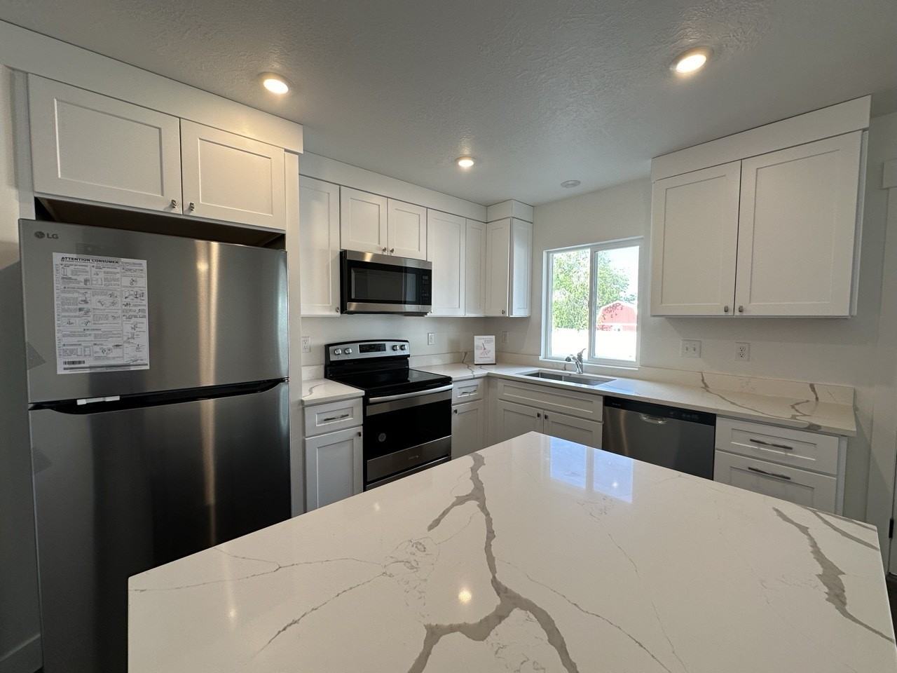 719 N Aly #1 - Photo 2 of 15