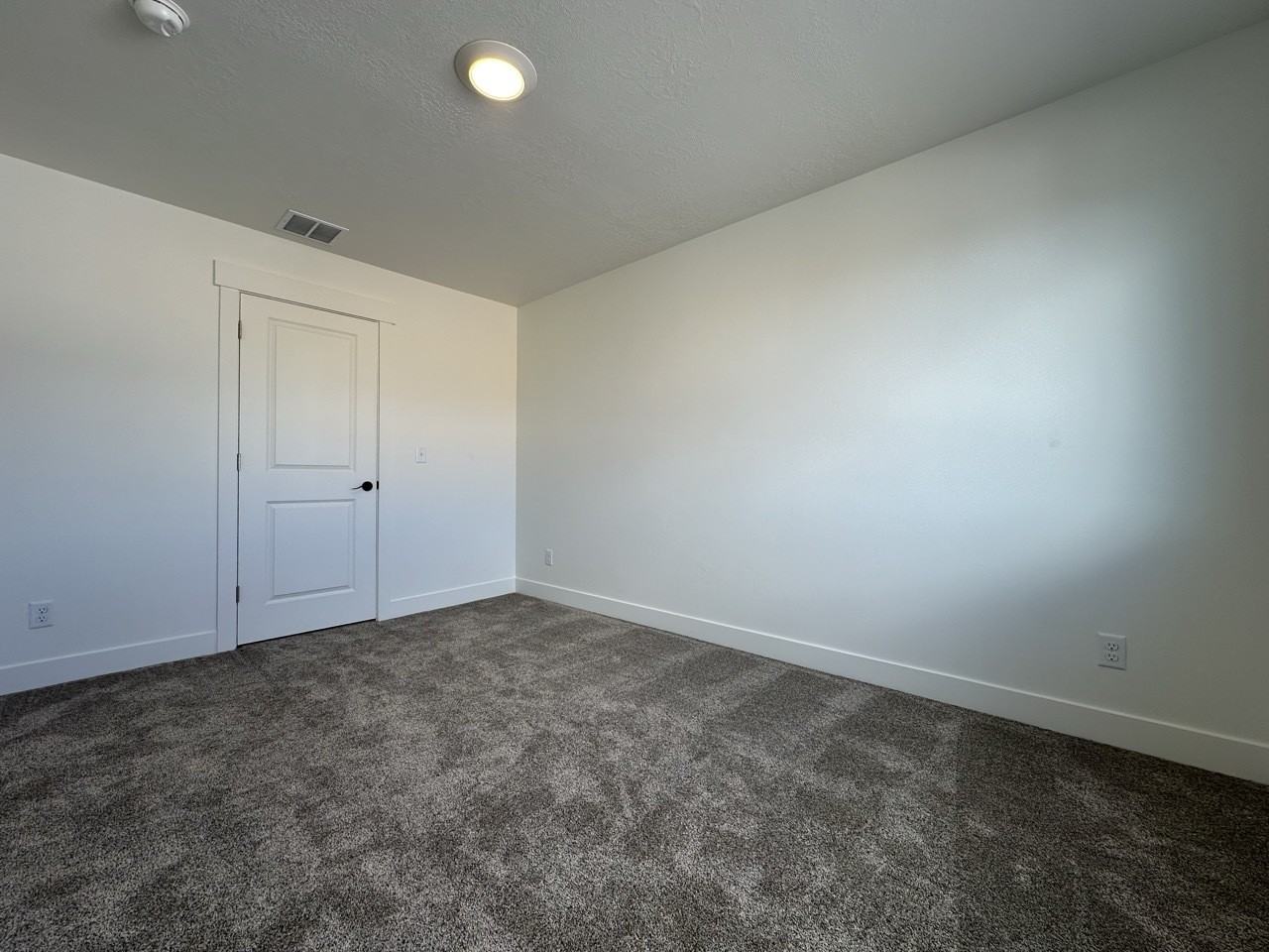 84074 North Point Circle #1 - Photo 5 of 15