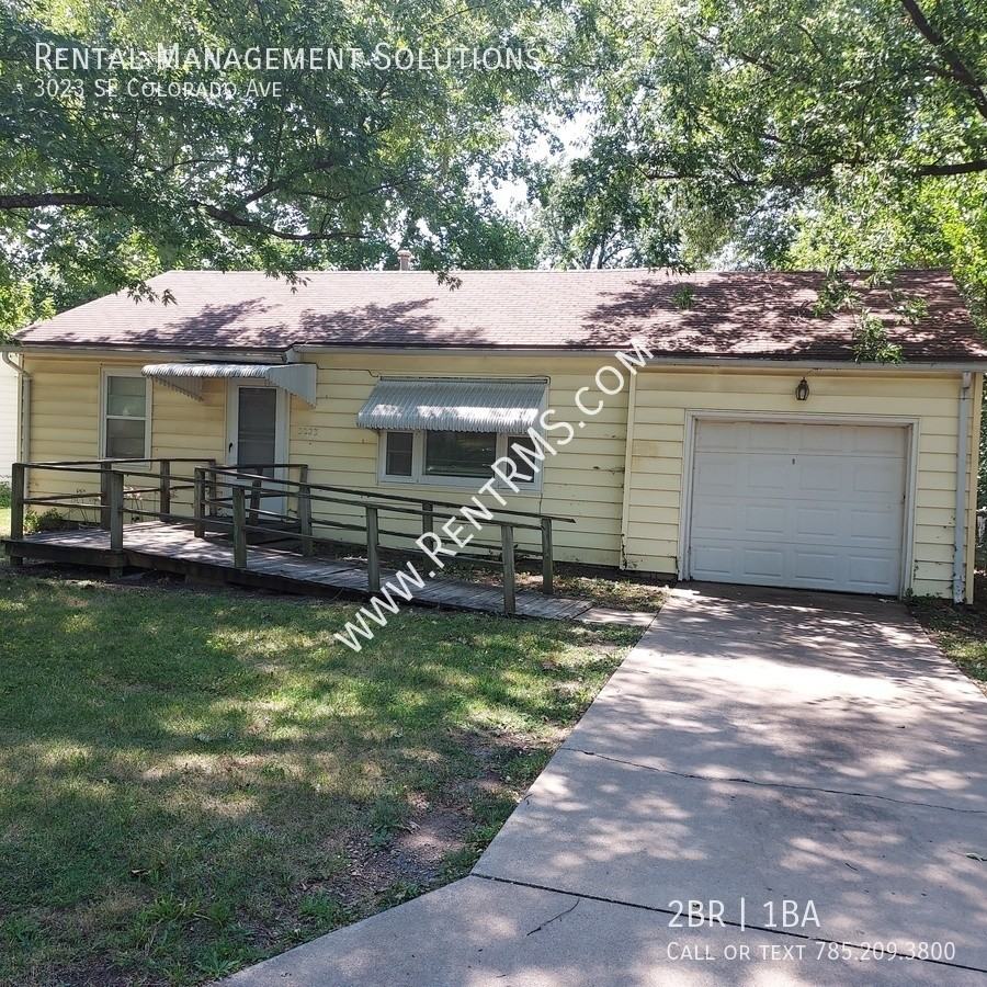 3023 Se Colorado Ave - Photo 2 of 23