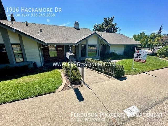 1916 Hackamore Dr - Photo 2 of 19