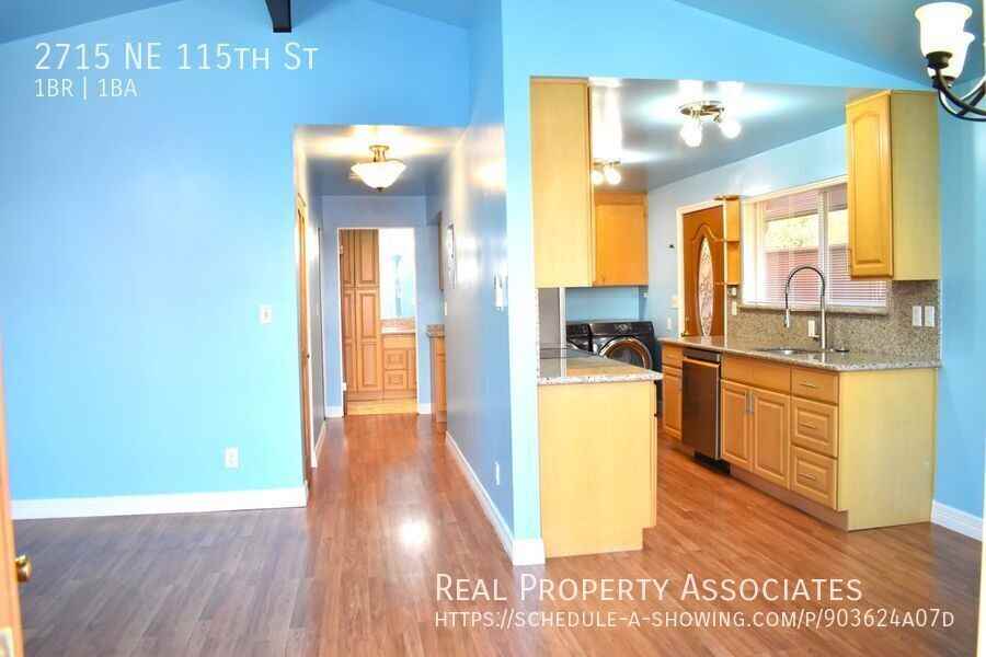 2715 Ne 115th St - Photo 6 of 16