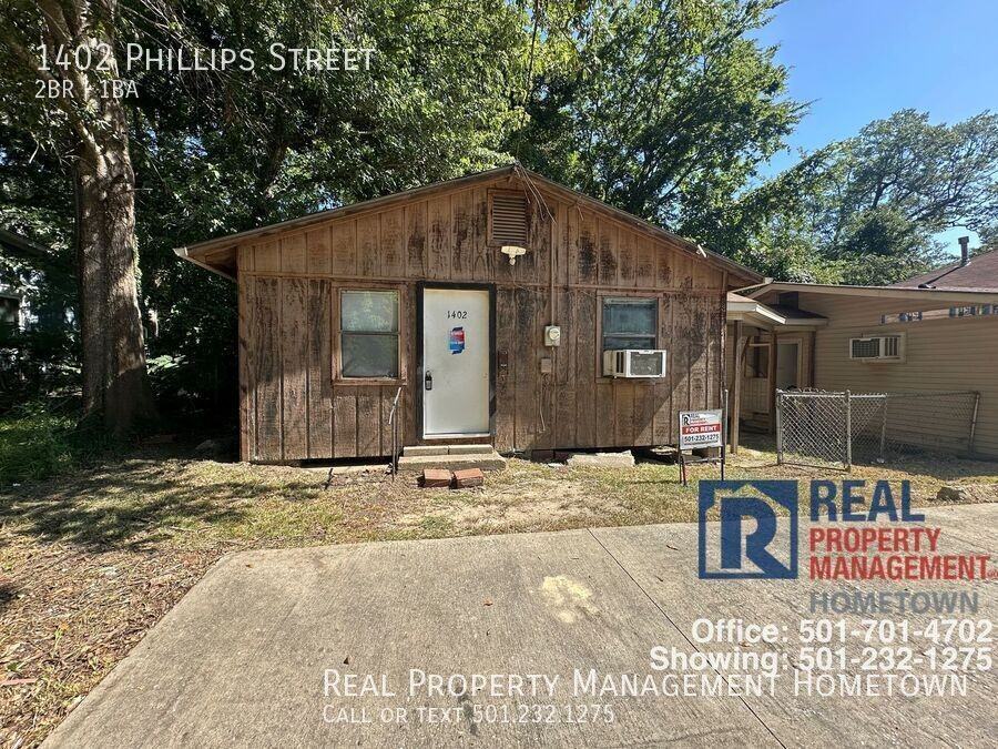 1402 Phillips St - Photo 2 of 11