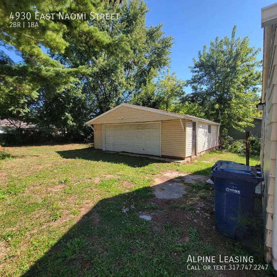 4930 East Naomi Street - Photo 2 of 5