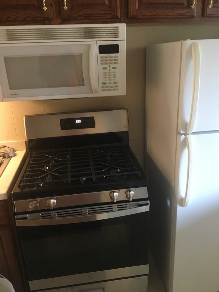 302 Elles Ave #NA - Photo 5 of 11