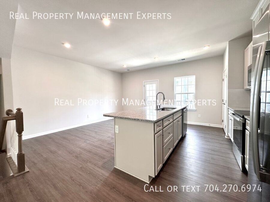 1305 May Apple Dr - Photo 3 of 26