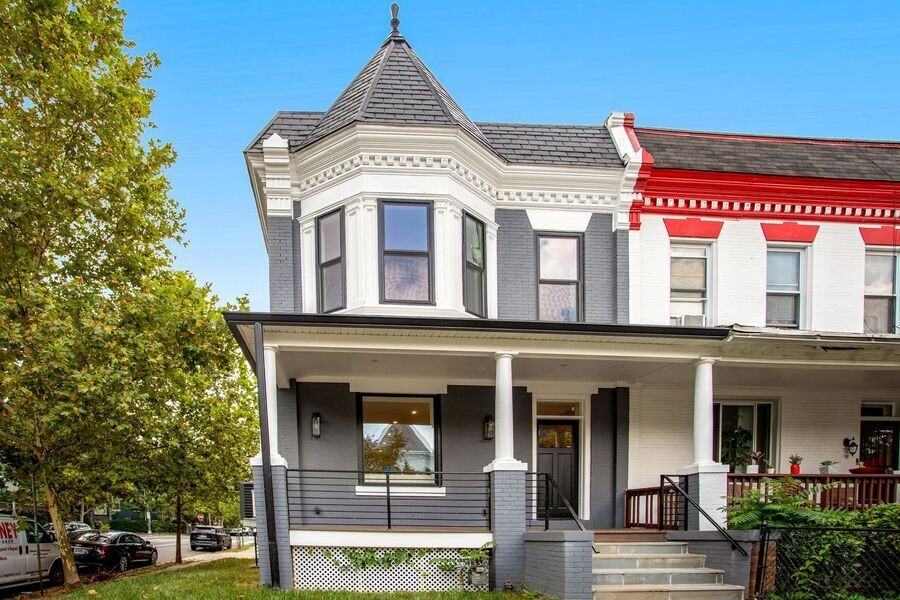 1336 Newton St Nw - Photo 3 of 50