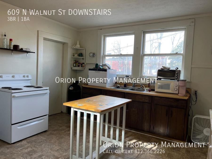 609 N Walnut St - Photo 6 of 12