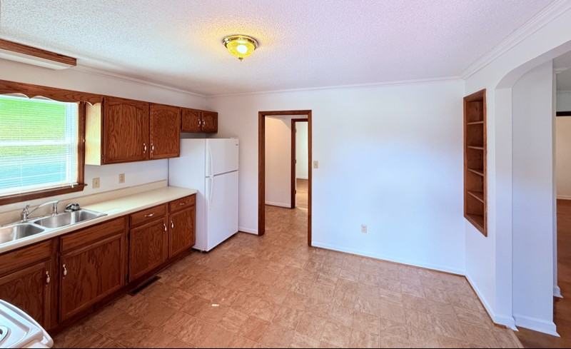 13728 Heath Brothers Dr #14 - Photo 2 of 12