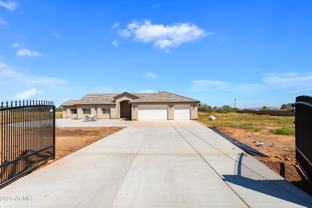 8373 E Sunwing Ridge Dr - Photo 1 of 1