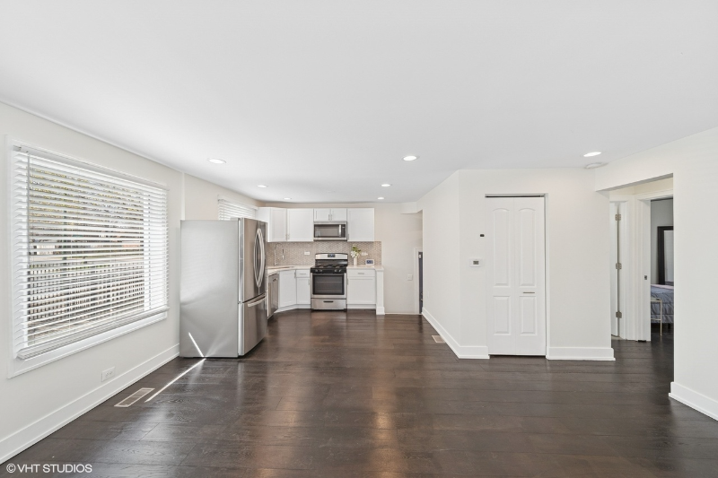 10005 S Calhoun Ave - Photo 2 of 6