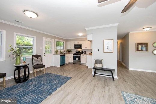 105 Ramble Rd - Photo 4 of 11