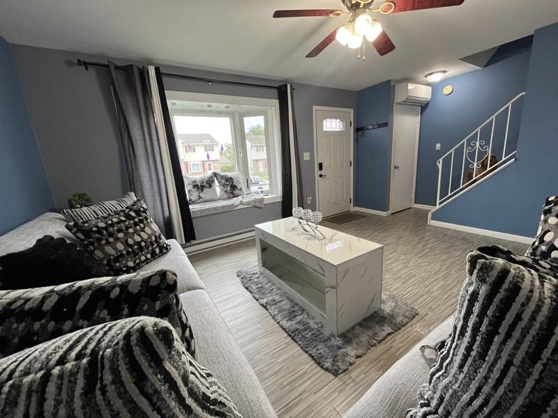 260 Riverview Dr - Photo 3 of 19
