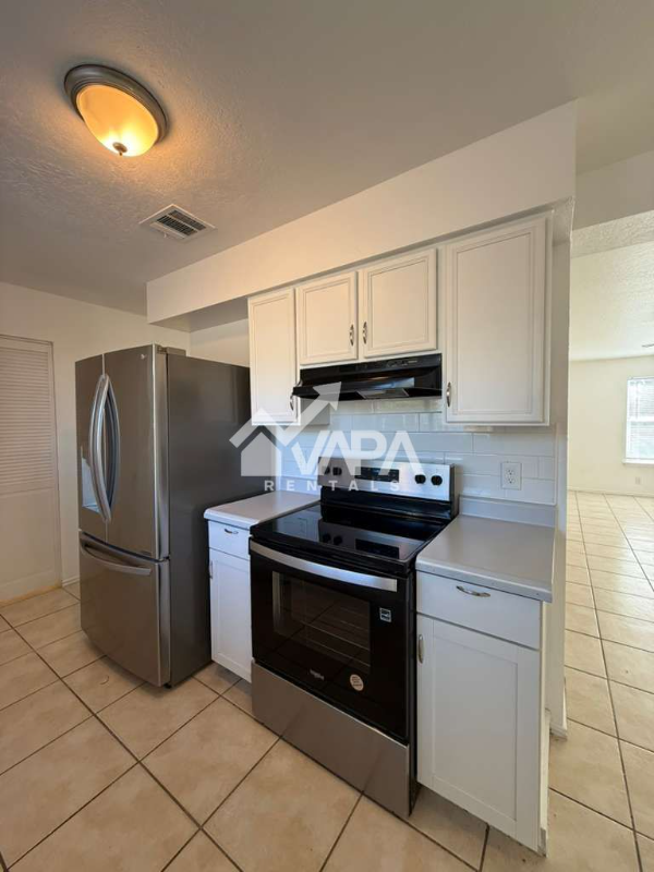 3719 Candleglenn - Photo 2 of 15