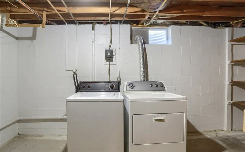 830 Erford Rd - Photo 6 of 23