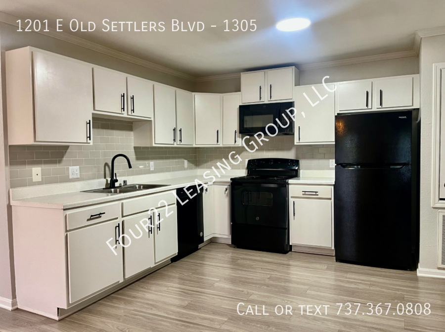 1201 E Old Settlers Blvd #1305 - Photo 2 of 10