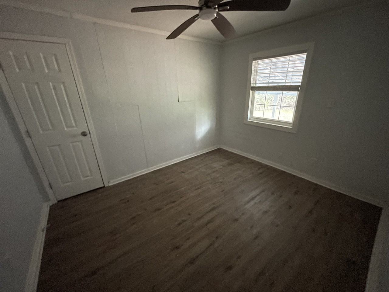 1722 Dixie Dr - Photo 5 of 9