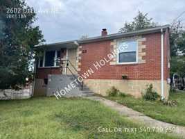 featured image of 2602 Dell Ave Ne