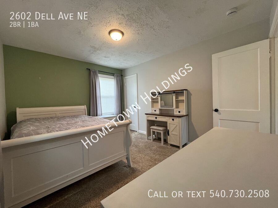 2602 Dell Avenue Northeast - Photo 7 of 21