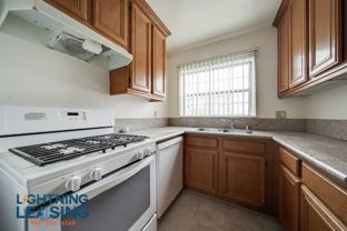 9633 W Olympic Blvd #3 - Photo 1 of 1