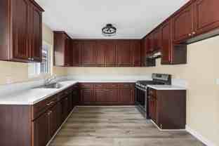 4317 W 120th St #E - Photo 1 of 1
