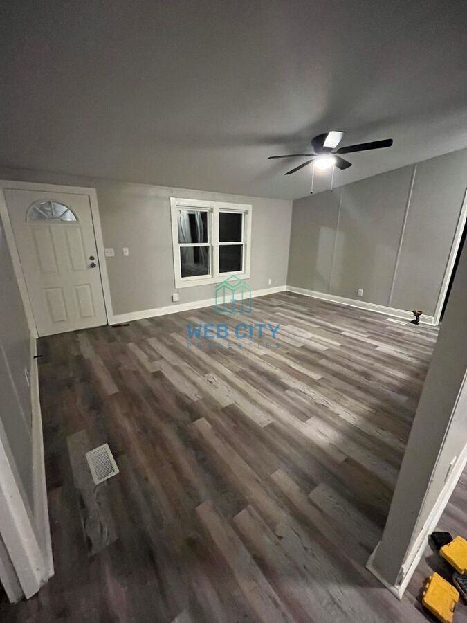 15395 Flud Rd - Photo 3 of 18