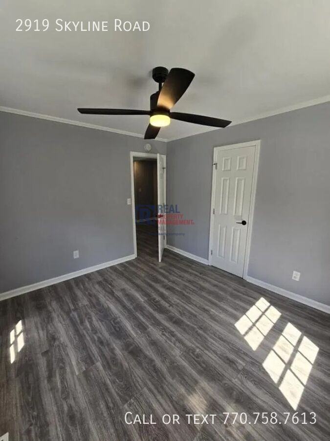 2919 Skyline Rd - Photo 7 of 11