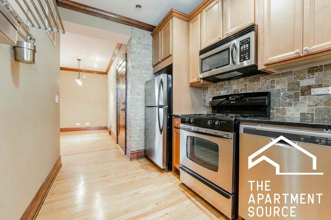 2920 West Cullom Avenue, Unit 1 - Photo 2 of 9