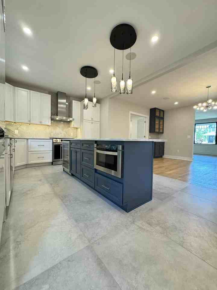 21 West Cliff Street - Photo 3 of 48